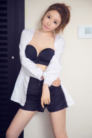 残暴后仰式深喉av番号_BD韩语在线视频播放