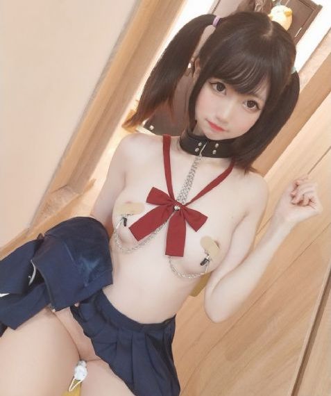 久久伊_粤语中字在线观看