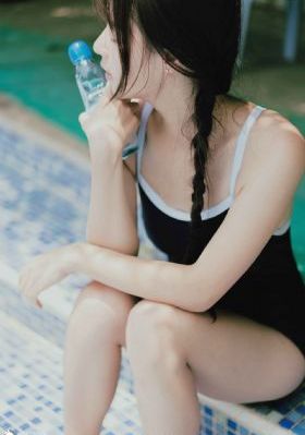 欧美极品粉嫩小泬_蓝光免费高清观看