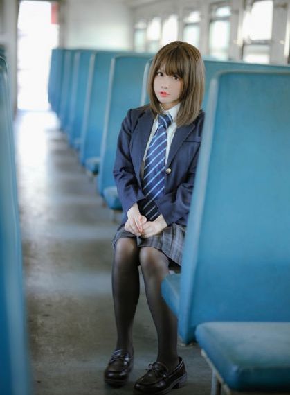 女女百合打屁股调教1v1_BD国语电影完整版在线观看