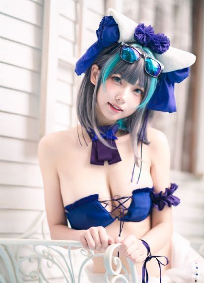 亚洲AV色欲日韩AV无码喷潮_2019国语AV首页