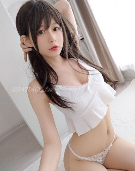 看24小时b站直播夜月_粤语中字在线观看