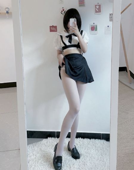 亚洲经典三级av_720高清在线观看