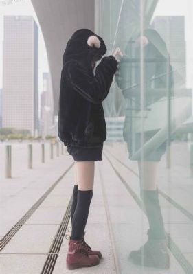 自拍偷拍一区二区三区四区_BD英语在线播放观看
