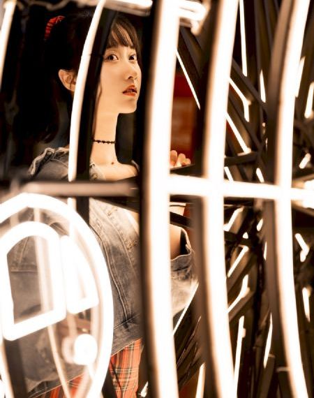 小妹听我说哥已有老婆_720日韩电影在线